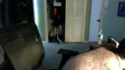 Snapshot of anonman12 chatting on 19, 10, 2025 anonman12 online show from 19, 10, 2025