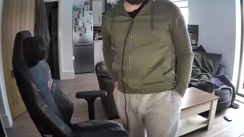 Snapshot of anonydeer21 chatting on 6, 1, 2026 anonydeer21 online show from 6, 1, 2026