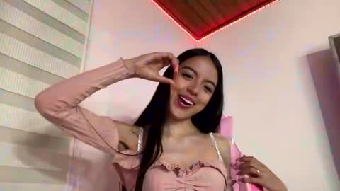 anotella_aa online show from 4, 12, 2025