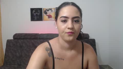 Anthonela Queen online show from 1, 3, 2025