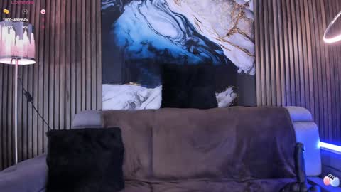 Anthoneladoll online show from 21, 12, 2024