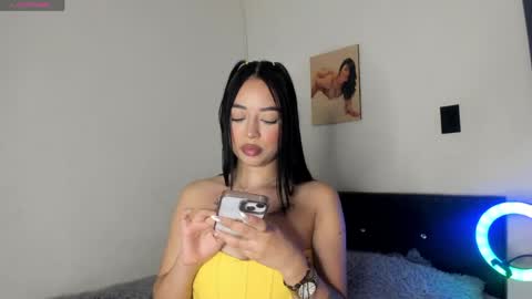 Snapshot of anthonellasweett_ chatting on 28, 4, 2026 Anthonella online show from 28, 4, 2026