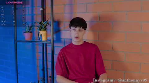 Snapshot of anthonny_05 chatting on 21, 4, 2026 TONY NEW ACCOUNT online show from 21, 4, 2026