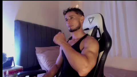 Adonys Creeb online show from 18, 9, 2025