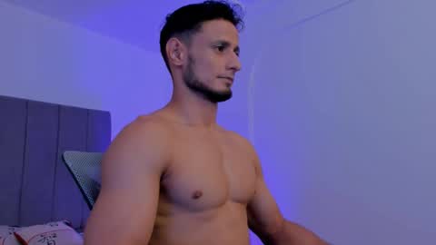 Adonys Creeb online show from 2, 12, 2025