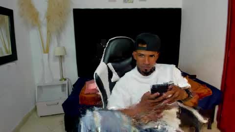 Snapshot of anthoy_wayans chatting on 23, 5, 2026 online show from 23, 5, 2026