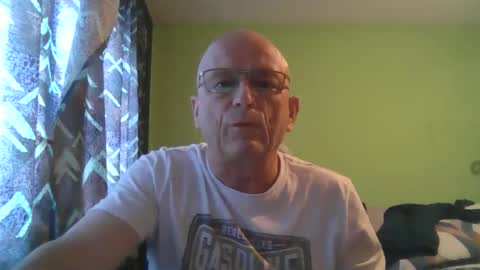 Snapshot of antmatt2025 chatting on 29, 4, 2026 antmatt2025 online show from 29, 4, 2026