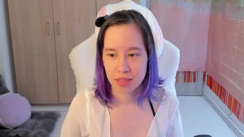 Snapshot of anto_sweet18 chatting on 1, 4, 2026 My birthday is on december 2nd surprise me with a gift from my amazonlist online show from 1, 4, 2026