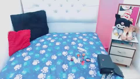 Snapshot of antonela_xx3 chatting on 18, 3, 2026 antonela_xx3 online show from 18, 3, 2026