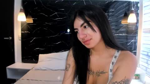 Antonella online show from 7, 2, 2025