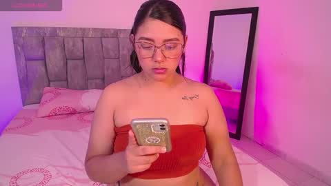 Antonella online show from 9, 11, 2025