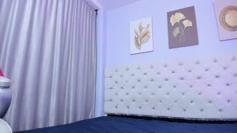 Snapshot of antonella_hotkiss chatting on 11, 1, 2025 Antonella online show from 11, 1, 2025