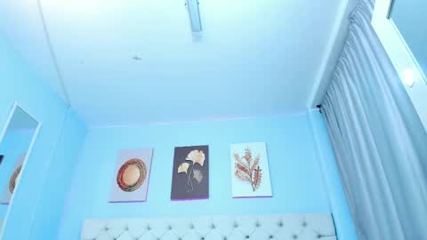 Snapshot of antonella_hotkiss chatting on 13, 2, 2025 Antonella online show from 13, 2, 2025