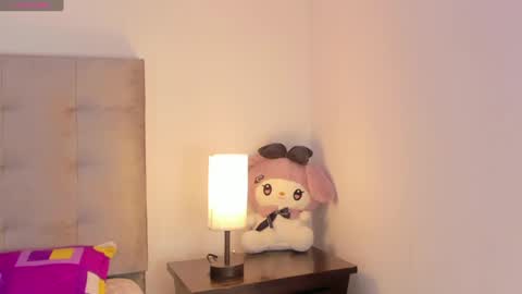  Antonellaa  online show from 24, 1, 2025