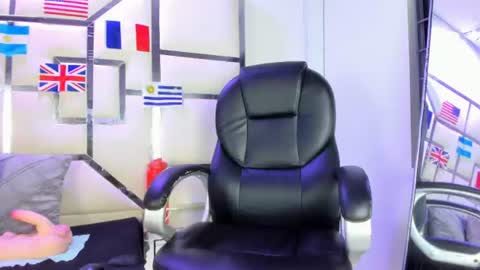 Snapshot of antonellablazee chatting on 30, 6, 2026 AntonelLaBlazee online show from 30, 6, 2026