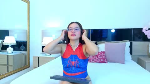 Snapshot of antonellabons chatting on 19, 3, 2026 Antonella online show from 19, 3, 2026