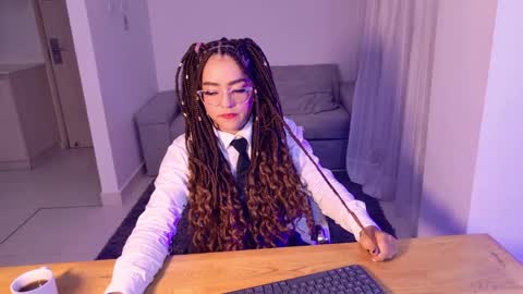 Snapshot of antonellabons chatting on 26, 4, 2026 Antonella online show from 26, 4, 2026