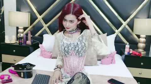 Snapshot of antonellaescudero chatting on 3, 4, 2026 AntonellaEscudero online show from 3, 4, 2026
