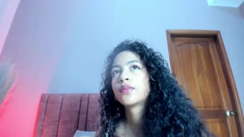 Snapshot of antonellahall_ chatting on 7, 2, 2026 AntonellaHall online show from 7, 2, 2026