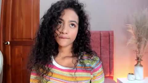 Snapshot of antonellahall_ chatting on 12, 3, 2026 AntonellaHall online show from 12, 3, 2026