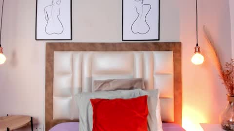 Snapshot of antonellahall_ chatting on 27, 3, 2026 AntonellaHall online show from 27, 3, 2026