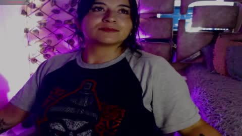 Snapshot of antonellahill_ chatting on 1, 5, 2026 Antonella GTM- 5 1800 0300am online show from 1, 5, 2026