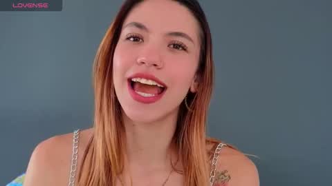 Snapshot of antonellarossii_ chatting on 13, 11, 2025 Antonella online show from 13, 11, 2025