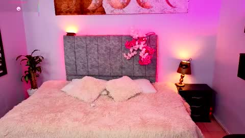  Antonella online show from 14, 10, 2025