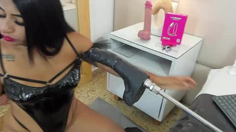 Snapshot of antoniaross chatting on 9, 4, 2026 Antonia online show from 9, 4, 2026