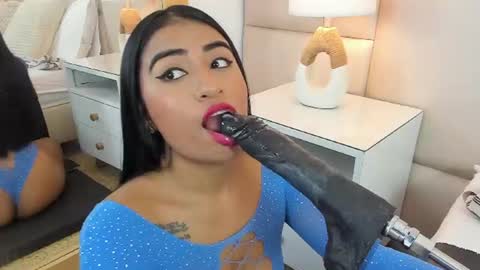 Antonia online show from 10, 7, 2026