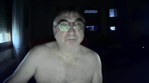 Antonio online show from 15, 12, 2025