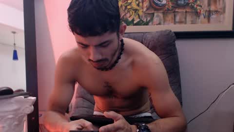 Snapshot of antoniocuervo chatting on 13, 12, 2024 Hadez online show from 13, 12, 2024