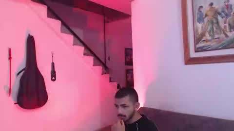 Snapshot of antoniocuervo chatting on 13, 2, 2025 Hadez online show from 13, 2, 2025