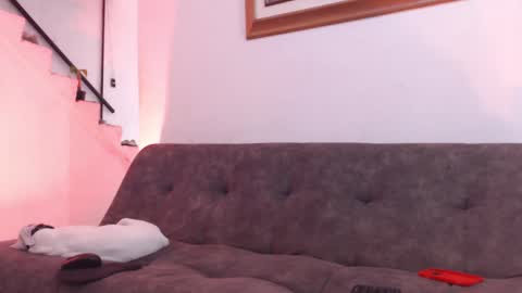 Snapshot of antoniocuervo chatting on 14, 2, 2025 Hadez online show from 14, 2, 2025