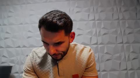 HI My name is Antonio online show from 15, 9, 2025