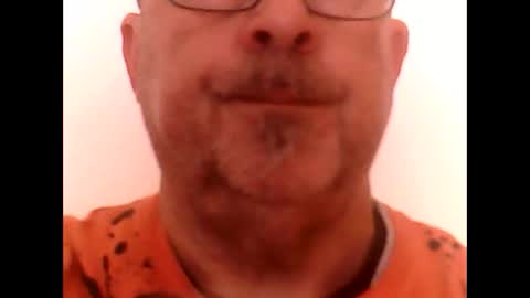 Snapshot of antonioxx454 chatting on 25, 4, 2026 AntonioyJesy online show from 25, 4, 2026