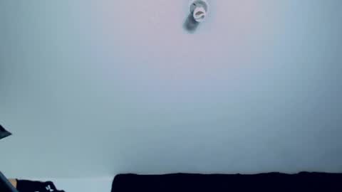 Instagram miguelangel1802  online show from 7, 2, 2025