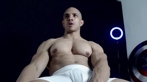 Instagram miguelangel1802  online show from 9, 2, 2025