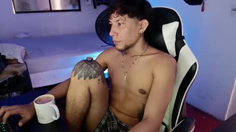 AnuarDHM online show from 1, 12, 2025