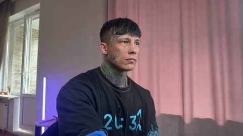 Tom online show from 14, 4, 2026