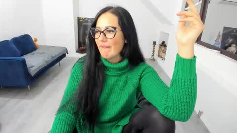 Anya online show from 21, 12, 2025