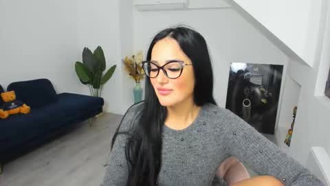 Anya online show from 7, 2, 2026