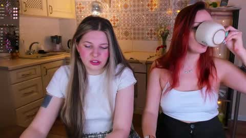 Snapshot of anya_seven chatting on 4, 3, 2025 Anya online show from 4, 3, 2025