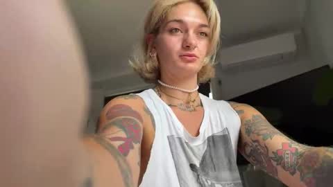 Snapshot of anyacoke chatting on 27, 2, 2026 Isannah online show from 27, 2, 2026