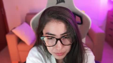 Snapshot of anyacute01 chatting on 9, 7, 2026 anya online show from 9, 7, 2026