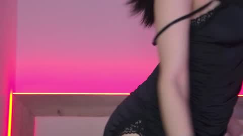 Snapshot of anyalobb chatting on 20, 4, 2026 anyalobb online show from 20, 4, 2026