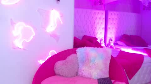 Snapshot of anyawink chatting on 1, 11, 2025 anyawink online show from 1, 11, 2025