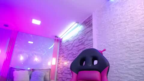 Anyela  online show from 13, 1, 2025