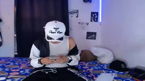 anyelo_sexyhot online show from 9, 3, 2026