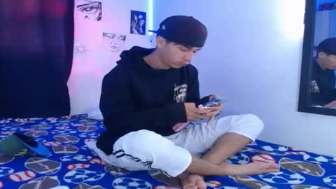 anyelo_sexyhot online show from 1, 4, 2026